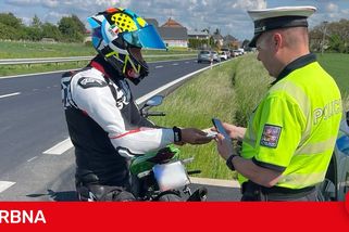 Policie se v neděli zaměřila na motorkáře. Jeden se řítil mimo obec rychlostí 128 km/h
